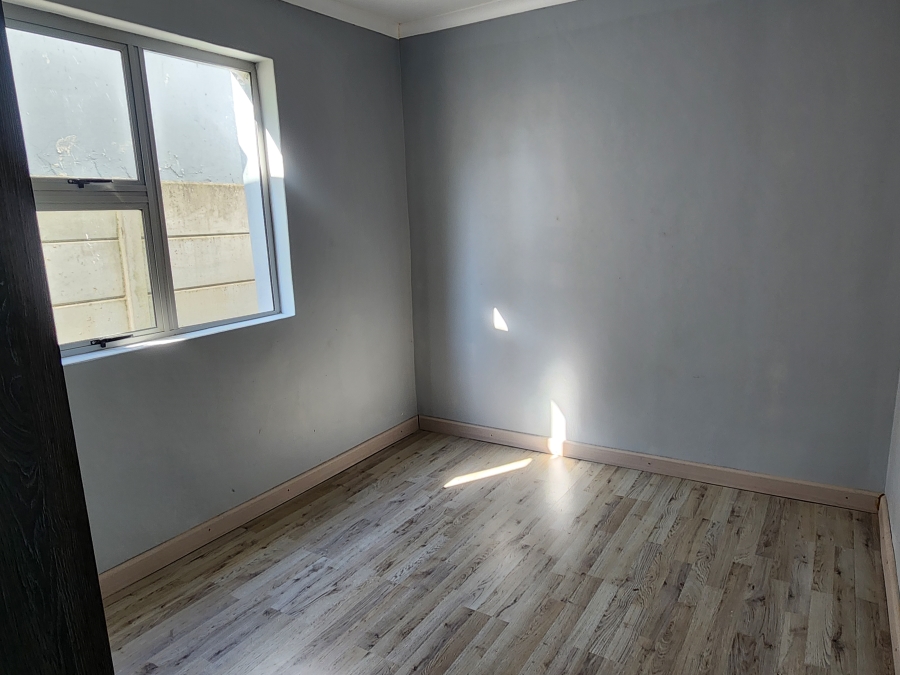 To Let 2 Bedroom Property for Rent in Jagtershof Western Cape
